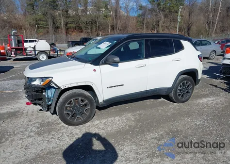 2019 Jeep Compass Trailhawk 4X4 from USA, damaged, VIN 3C4NJDDB1KT752897